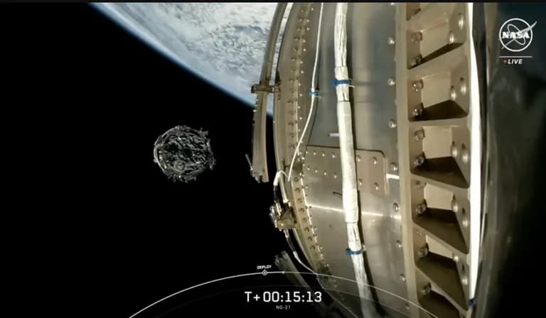  space shuttle planetarium solar dish, solar collector, solar furnace radio telescope, radio reflector-0