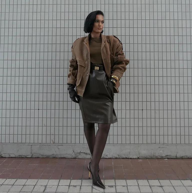  trench coat fur coat suit suit of clothes miniskirt mini-0