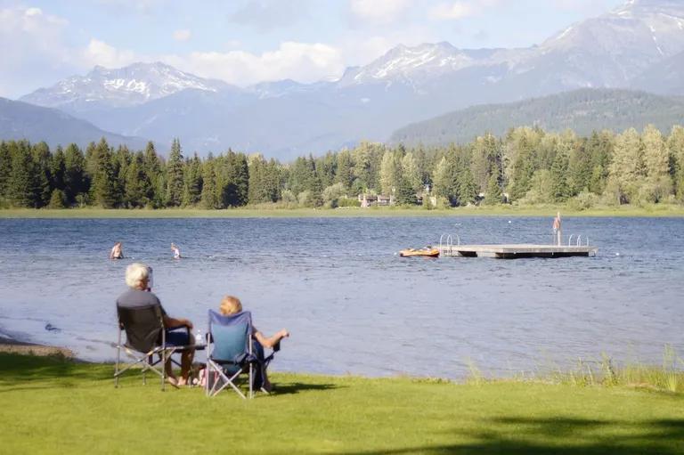  lakeside lakeshore alp boathouse valley vale-0