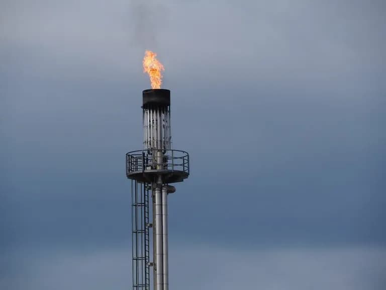  torch water tower beacon lighthouse beacon light pharos drilling platform offshore rig-0