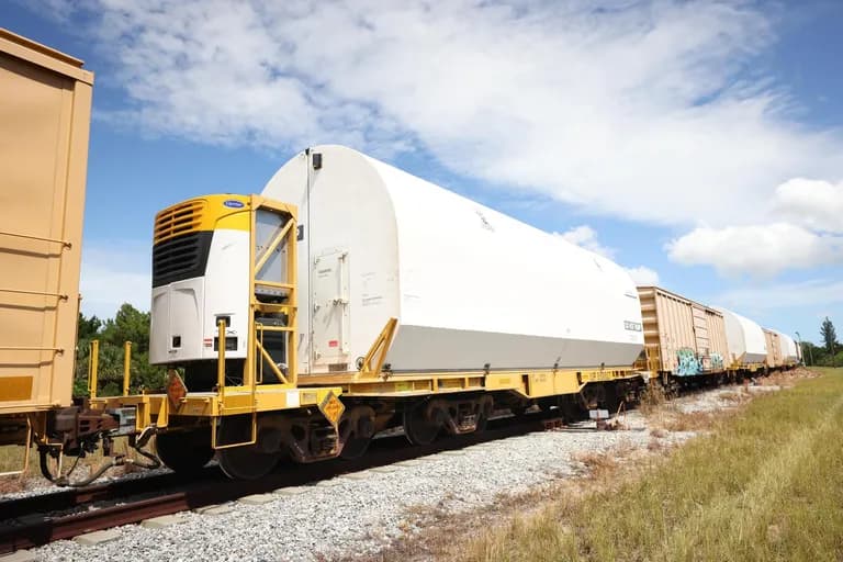  freight car trailer truck tractor trailer trucking rig rig articulated lorry semi electric locomotive passenger car coach carriage steam locomotive-0