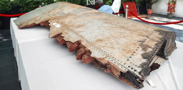  lumbermill sawmill wreck guillotine envelope-0