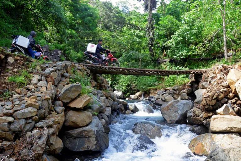  valley vale suspension bridge cliff drop drop-off moped-0