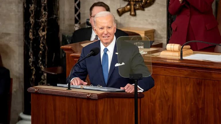  desk Windsor tie microphone mike suit suit of clothes-0