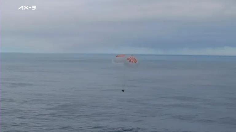  parachute chute seashore coast seacoast sea-coast sandbar sand bar airship dirigible-0