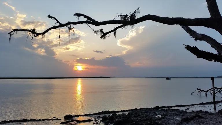  lakeside lakeshore seashore coast seacoast sea-coast sandbar sand bar promontory headland head foreland-0