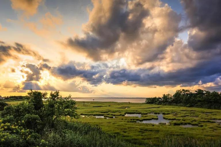  lakeside lakeshore seashore coast seacoast sea-coast promontory headland head foreland valley vale-0