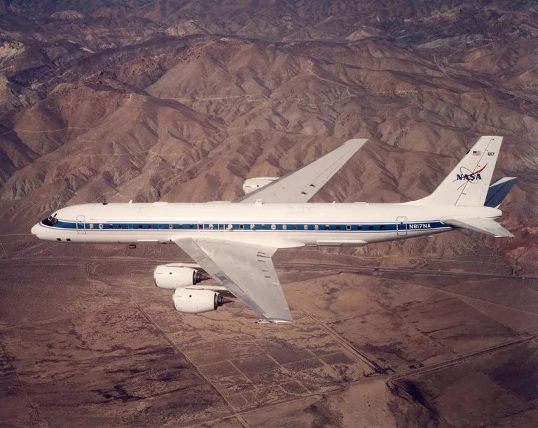  airliner wing warplane military plane space shuttle-0