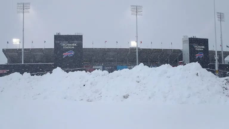  scoreboard snowplow snowplough flagpole flagstaff shovel-0