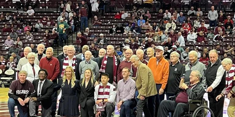  basketball scoreboard stage Windsor tie-0