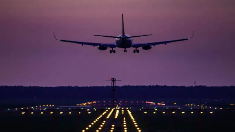  airliner wing warplane military plane space shuttle-0