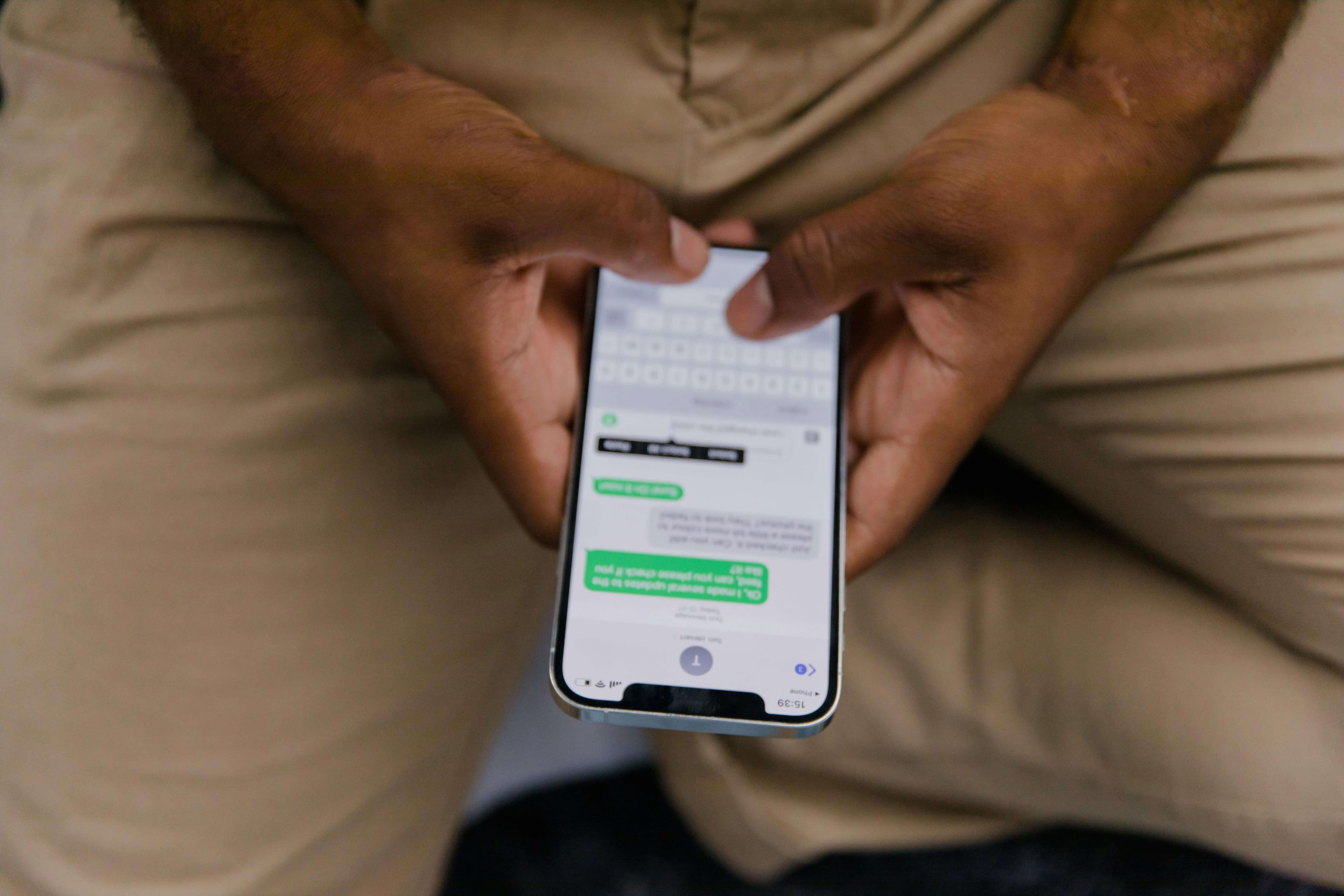 Text conversation digital